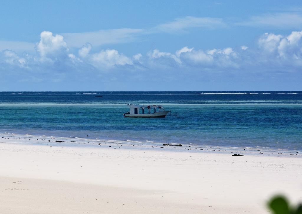 Lantana Galu Beach Diani Beach Zewnętrze zdjęcie